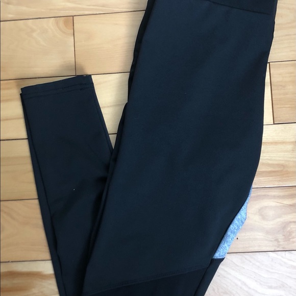 🌸3 for 10$ on all 5$ item 🌸 legging - Picture 3 of 3